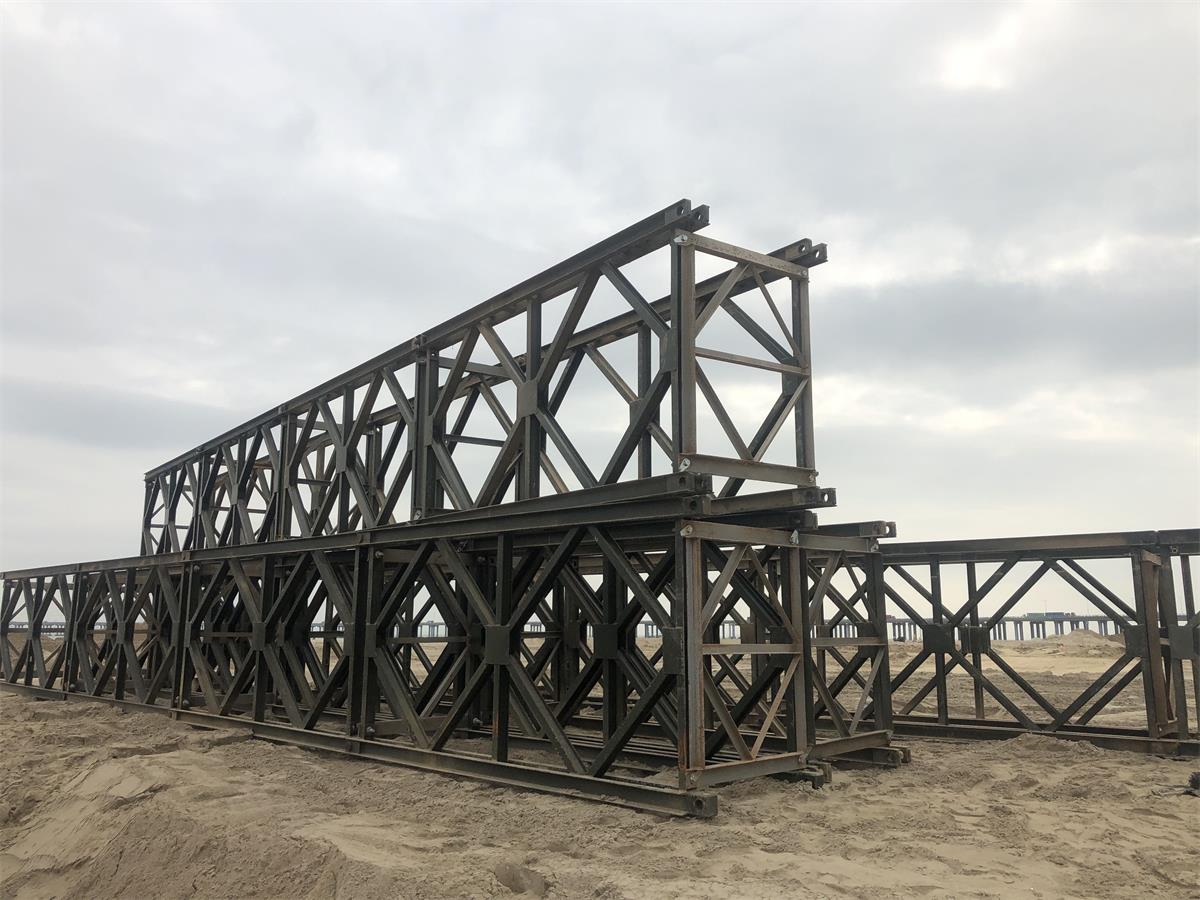 湖南浩潤路橋機(jī)械有限公司,郴州公路鋼橋設(shè)計(jì)制造加工,郴州鋼管樁橋梁設(shè)計(jì)制造加工 湖南浩潤路橋機(jī)械有限公司,郴州公路鋼橋設(shè)計(jì)制造加工,郴州鋼管樁橋梁設(shè)計(jì)制造加工